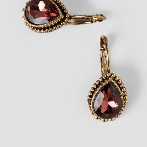 Francesca's Cathie Euro Teardrop Earrings in Berry - Picture 2 of 5